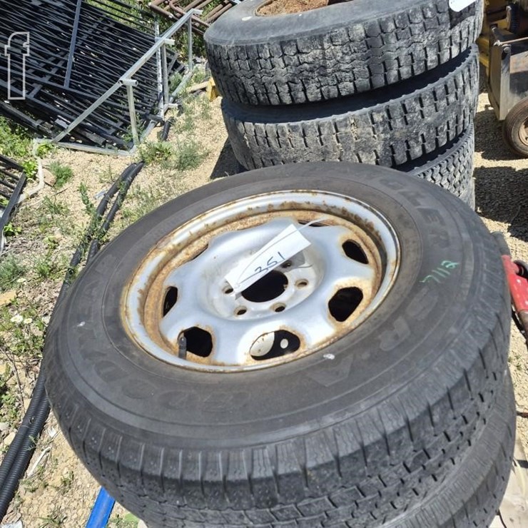 TRUCK TIRES