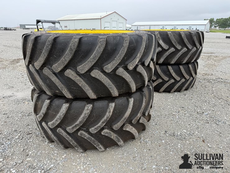 john-deere-12-image-4