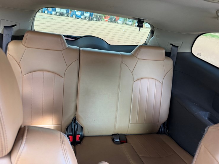 2015-buick-enclave-image-8