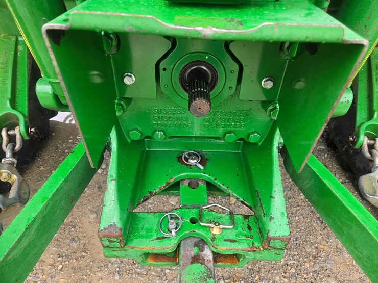john-deere-6105d-image-56