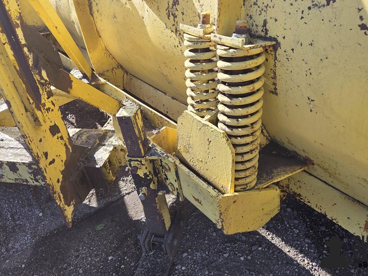 one-way-snow-plow-image-16