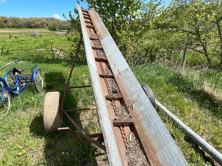 #2107-•-little-giant-20'-elevator-image-13