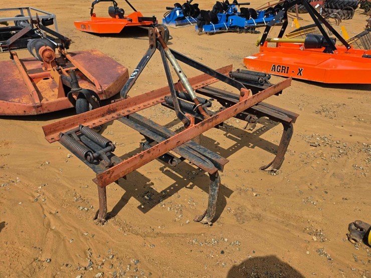 181---5-shank-spring-loaded-chisel-plow-image-2