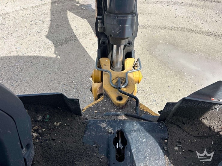 deere-410l-image-21