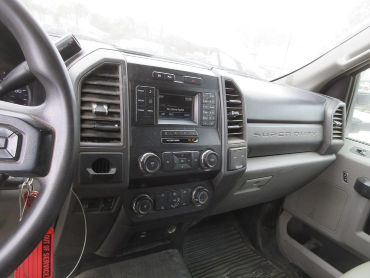 2019-ford-f550-xl-sd-image-8