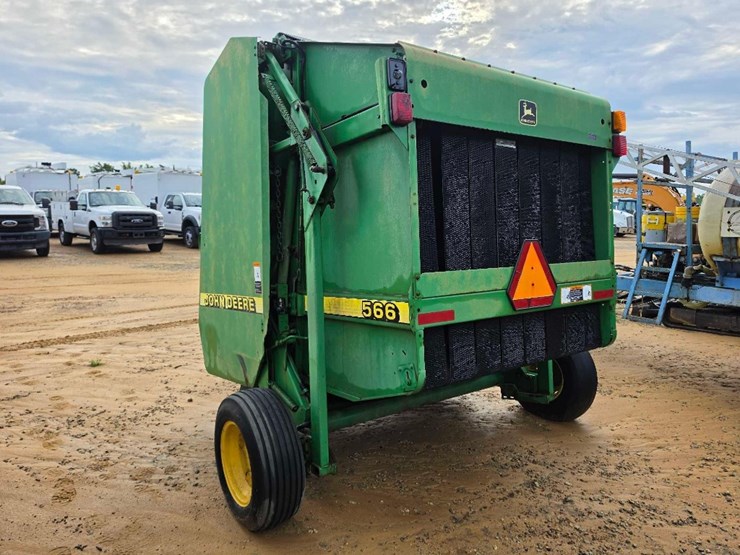 john-deere-566-image-2