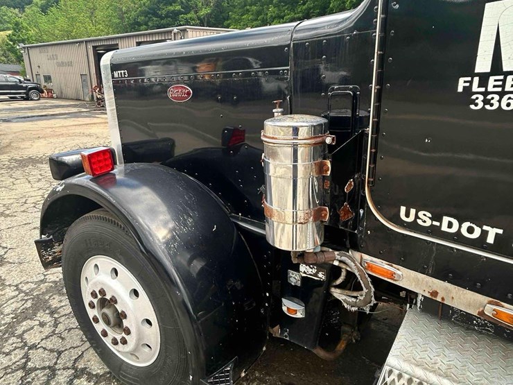 1987-peterbilt-359-image-29