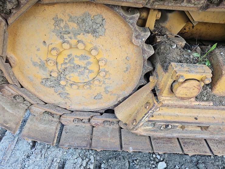 1985-dresser-td-8e-crawler-dozer-image-19
