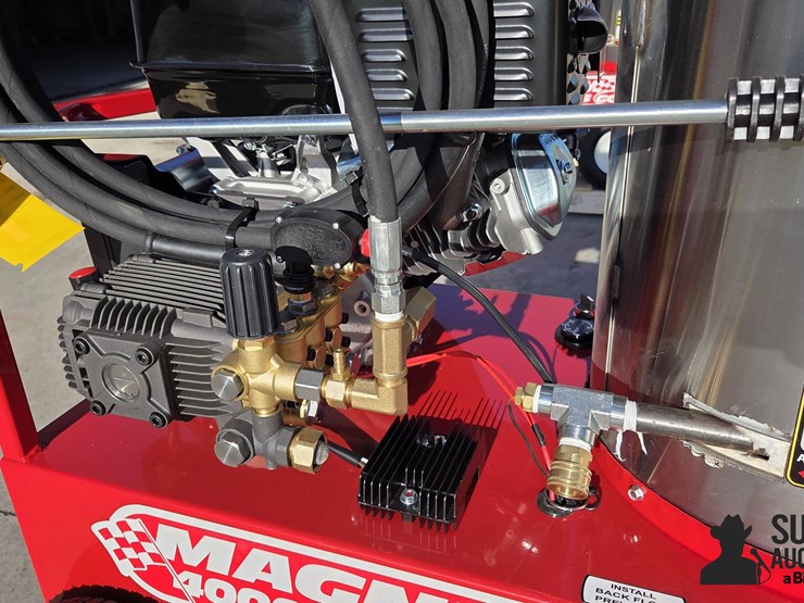 2026-magnum-4000-series-hot-water-pressure-washer-image-14