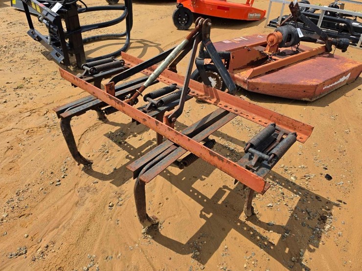 181---5-shank-spring-loaded-chisel-plow-image-3