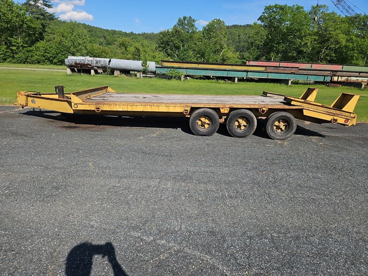 1987-eager-beaver-tri/a-utility-trailer-image-2