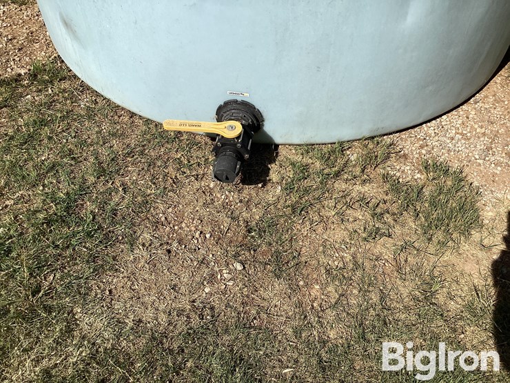 3,000-gal-storage-tank-image-19