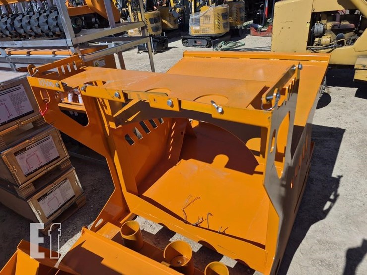 landhonor-attachment-&-tool-caddy-image-1