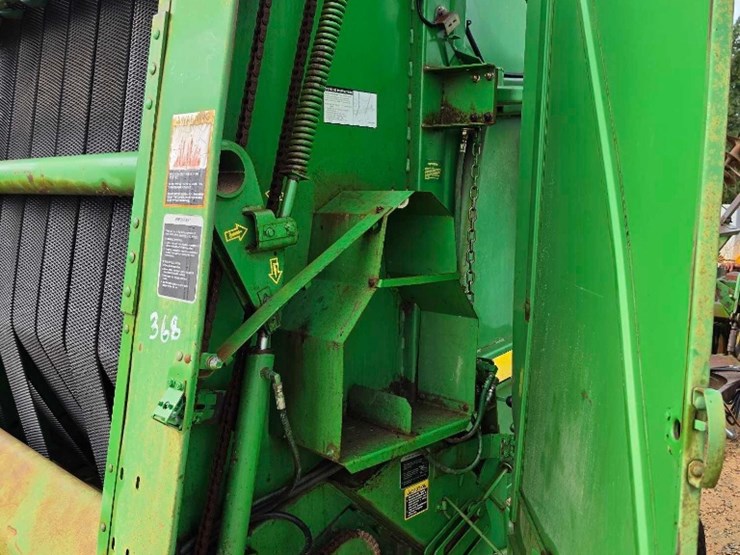 john-deere-566-image-7