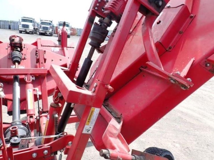 2016-kubota-m6-141-image-63