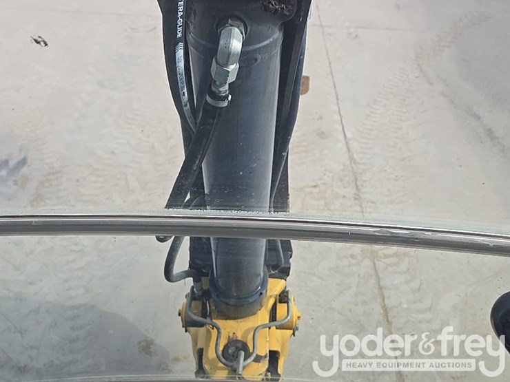 2020-deere-310sl-image-30