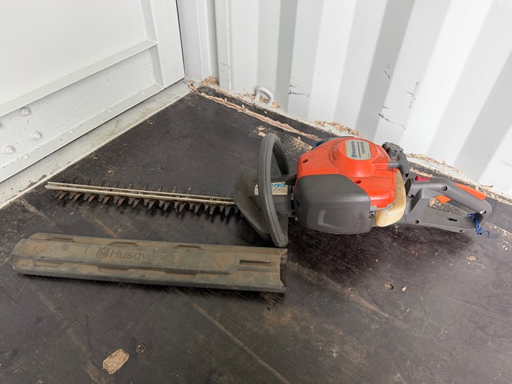 #6083-•-husqvarna-122hd45-hedge-trimmer-image-1