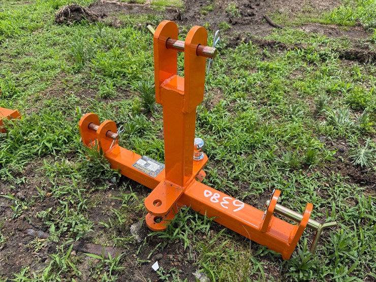 caterpillar-12-image-2