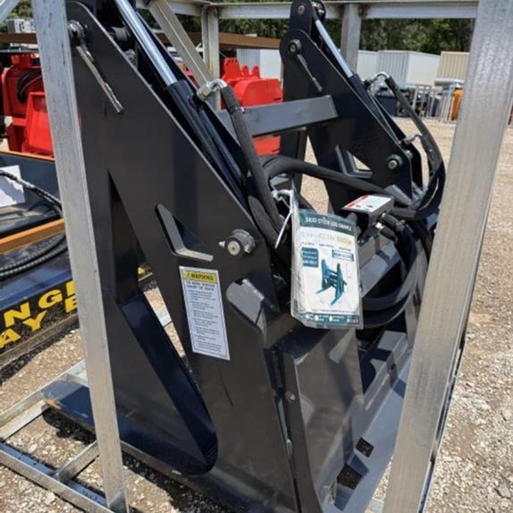 #143 • Skid Steer 48" Log Grapple
