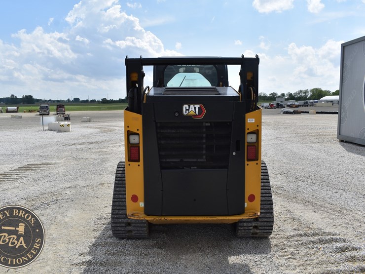 2023-caterpillar-259d3-image-7