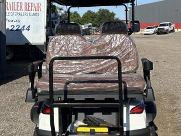 #42-•-4-seat-electric-golf-cart---sdlgc80---white-image-6