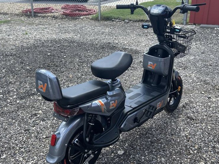 #10-•-electric-bike-(irev)---grey-image-4