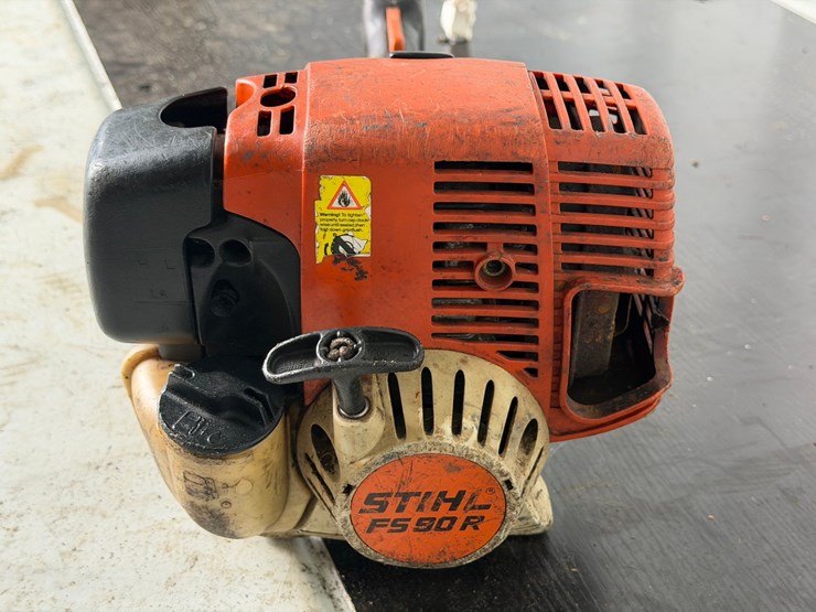 #6044-•-stihl-fs90r-string-trimmer-image-2