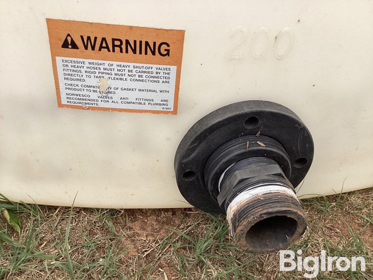 1,100-gallon-storage-tank-image-20