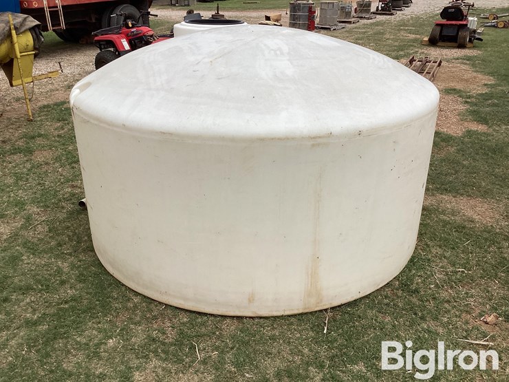 1,100-gallon-storage-tank-image-7