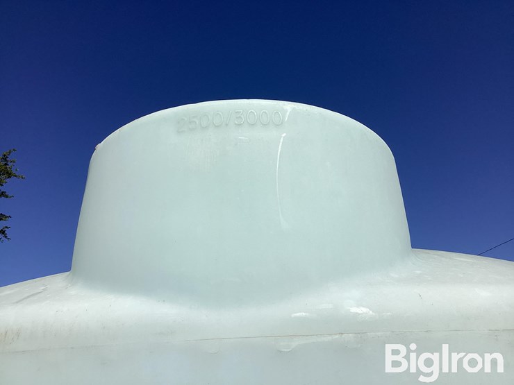 3,000-gal-storage-tank-image-13