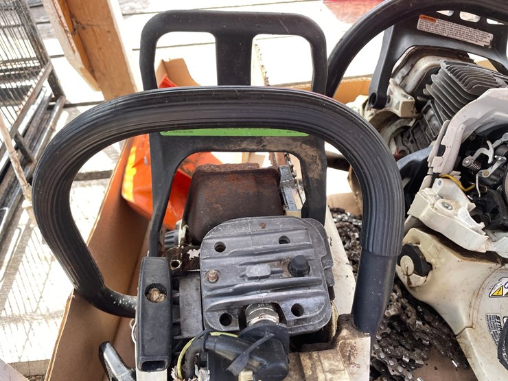 #2131-•-(2)-stihl-chainsaws-image-6