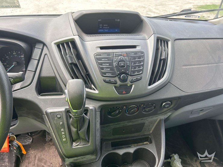 2018-ford-transit-image-15