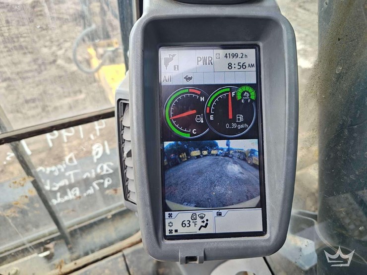 2020-deere-135g-image-6