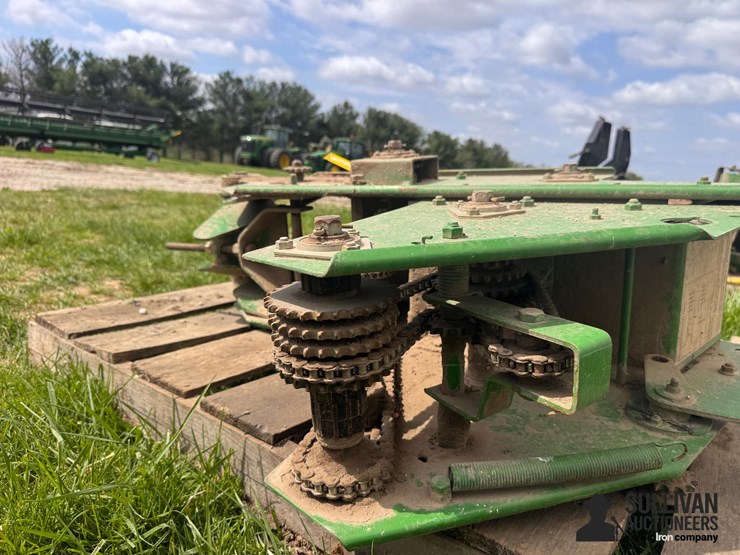 john-deere-ground-drive-planter-unit-image-11