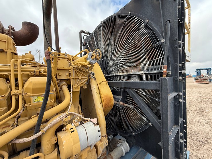 2011-caterpillar-3512-image-5