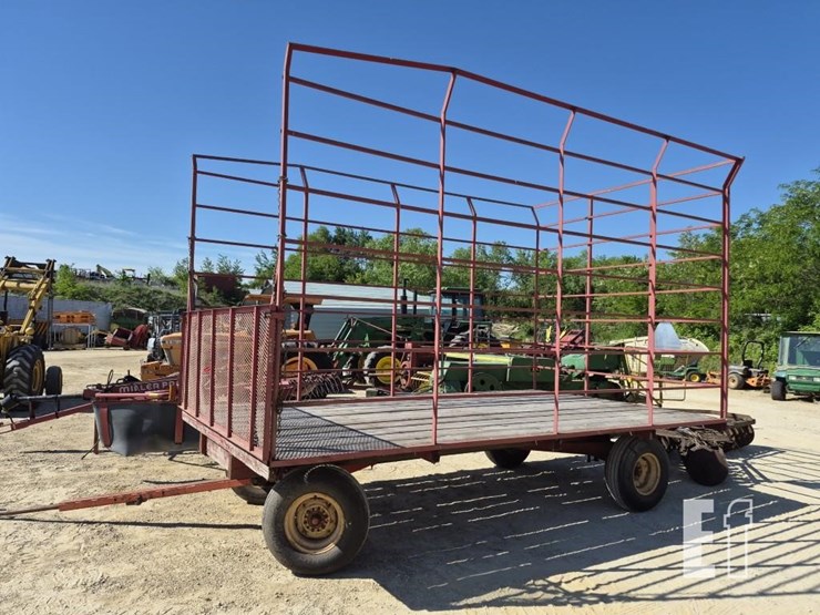 hay-rack-wagon-10282-image-2