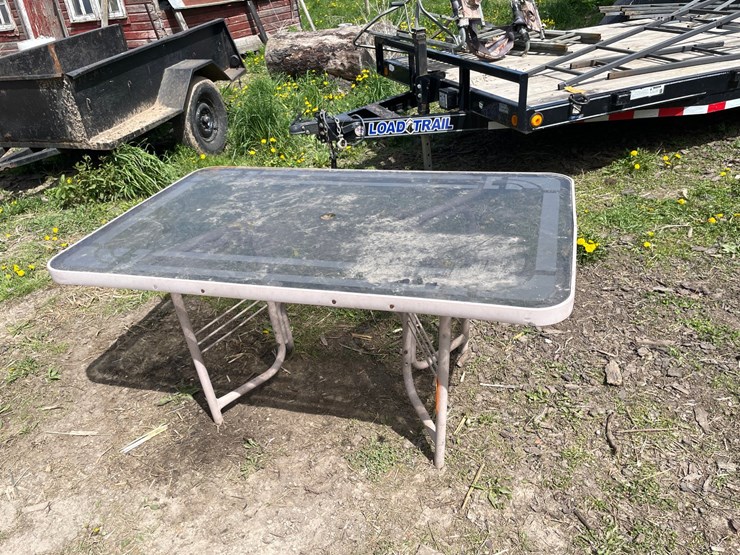 #2165-•-glass-top-patio-table-image-2
