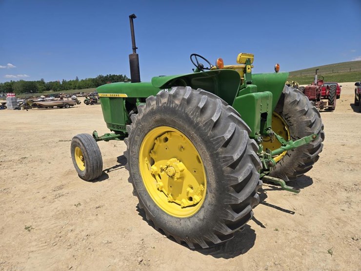 john-deere-4020-image-8