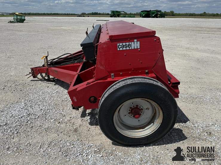 case-ih-5300-image-8