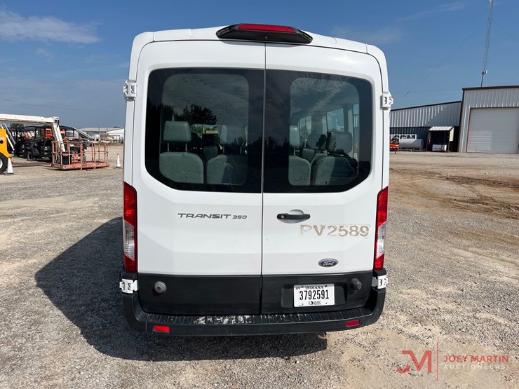 2019-ford-transit-image-8
