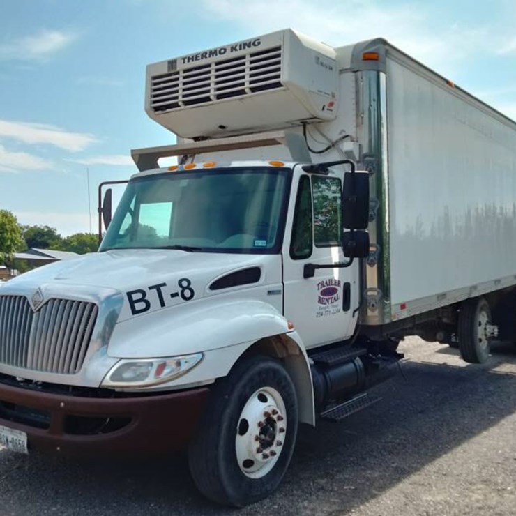 2008 INTERNATIONAL 4300 SBA