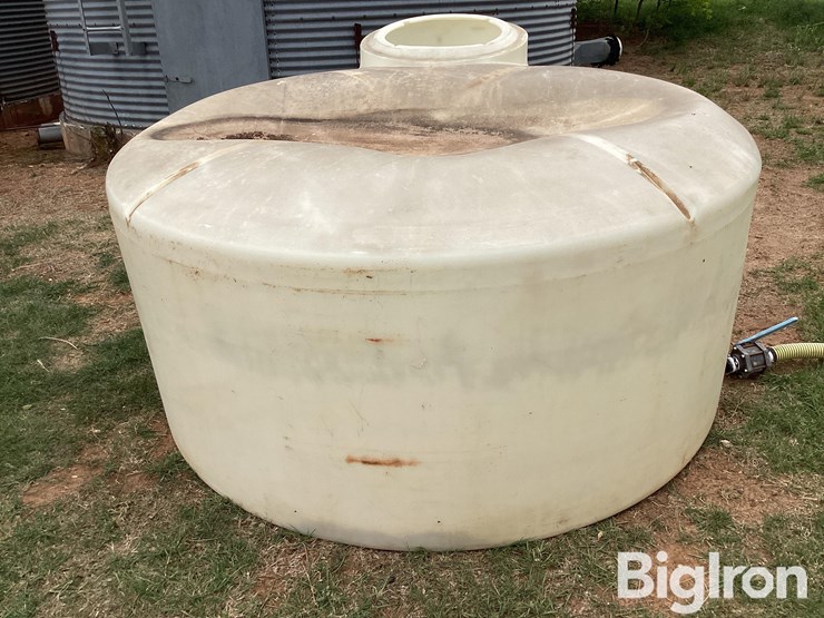 norwesco-800-gal-storage-tank-image-6