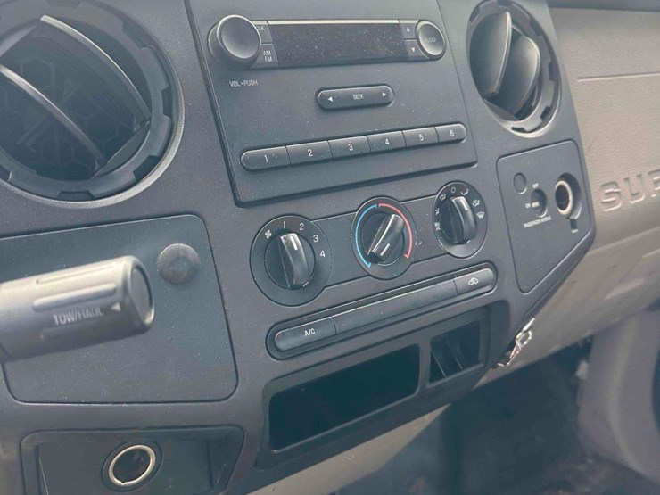 2008-ford-f250-xl-image-15