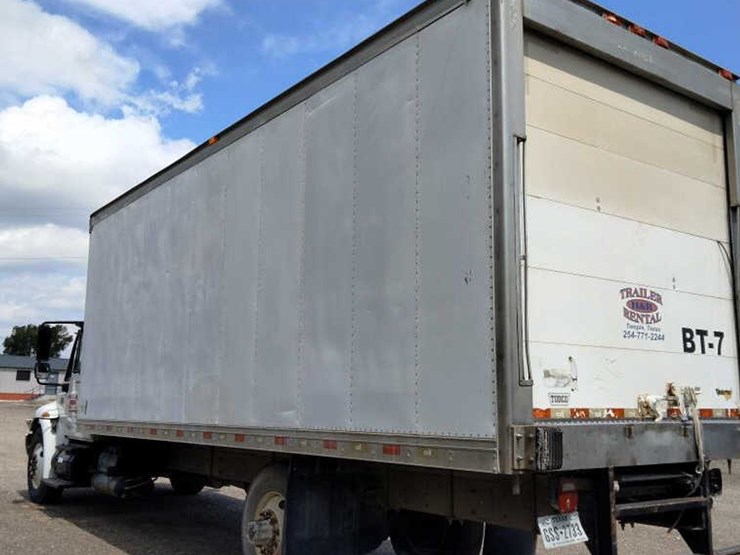 2006-international-durastar-4300-image-8