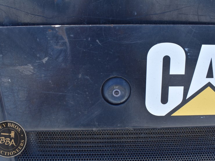 2019-caterpillar-259d-image-24