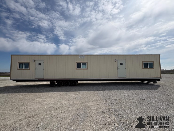 2023-satellite-60'x13'-quad/a-mobile-office-trailer-image-3