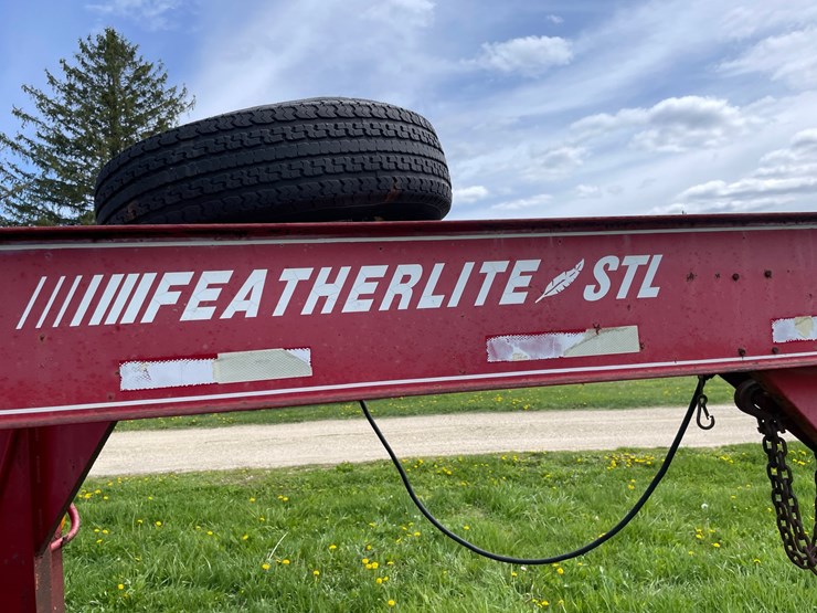 #3295-•-1998-featherlite-slt-gooseneck-trailer-(has-wi-title)-image-6