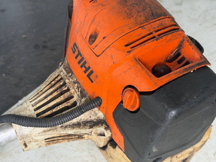 #6041-•-stihl-fs111rx-string-trimmer-image-4