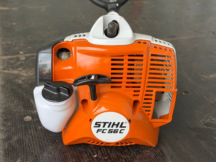 #6023-•-stihl-fc56-edger-image-3