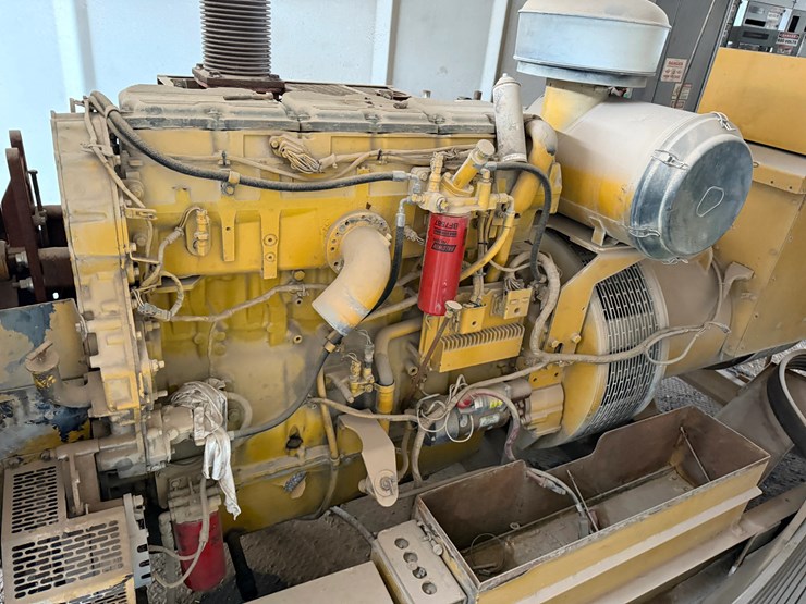 caterpillar-c15-image-17